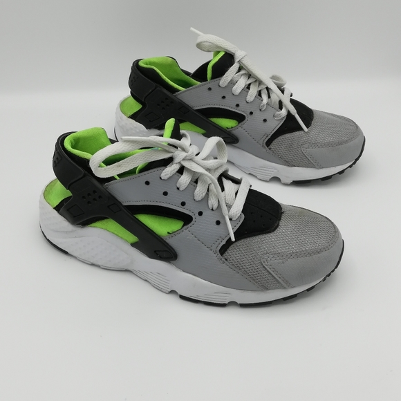 nike huarache women gold